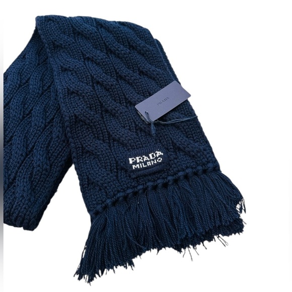 PRADA***Thick Navy Cable Knit Scarf****One Size***$1,270 - Picture 5 of 10
